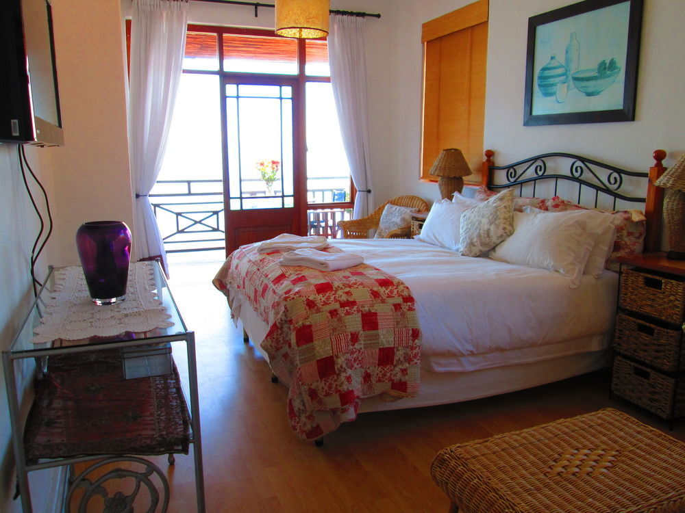 Ferienwohnung A Whale Of A Time Fish Hoek Exterior foto